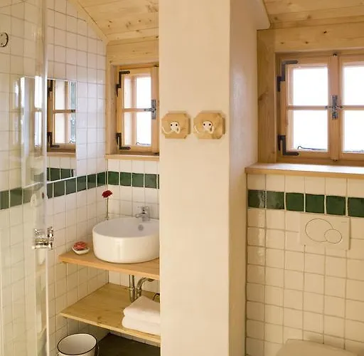 Brandluckner Nesterl بيت للعطل Heilbrunn